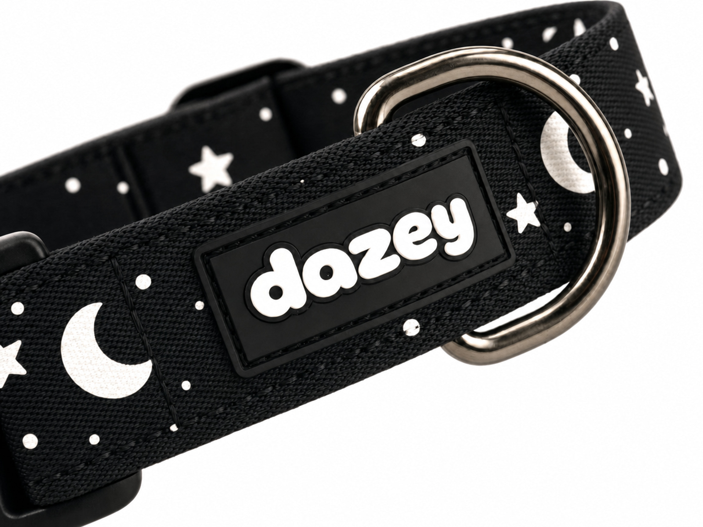 Midnight Sky collar rubber tag and D-ring detail